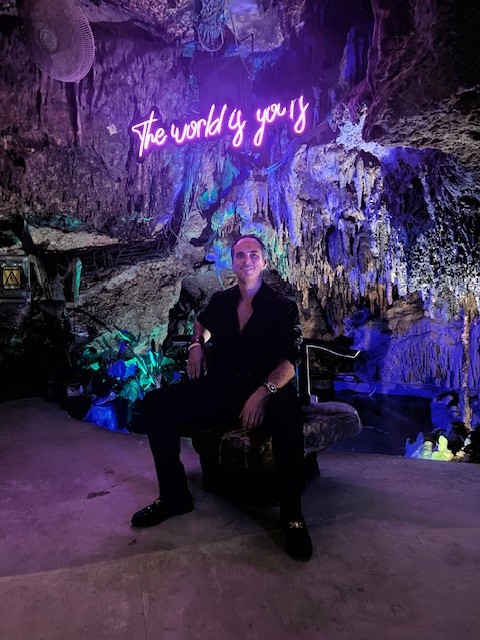 Jonathan Magnan, owner of Learn EF Core, Entity Framework Extensions, and ZZZ Projects